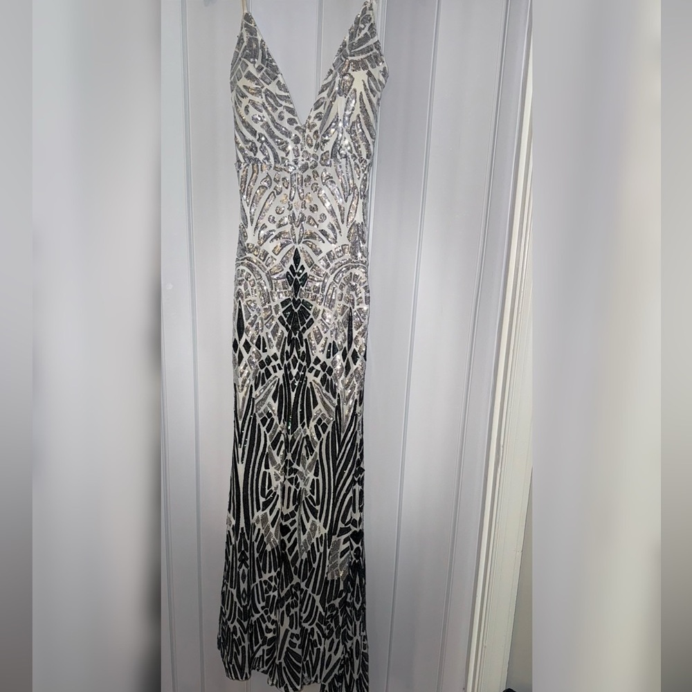 Elegant Black and White Evening Gown